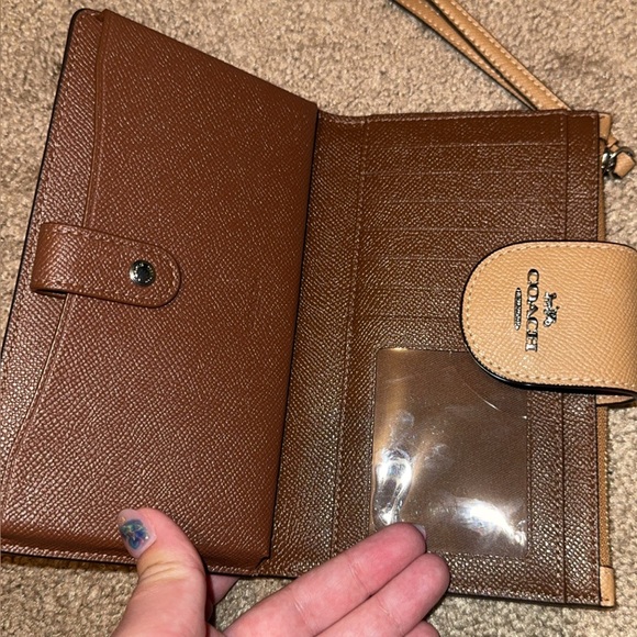 Coach Wallet - Picture 2 of 2